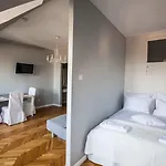 Ego Old Town Apartment